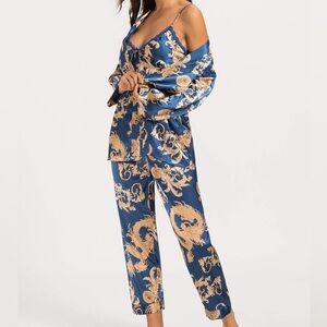 Amazon Elegant Women's Blue and Gold Pajama Set